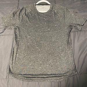 Lululemon Fresh Form T shirt